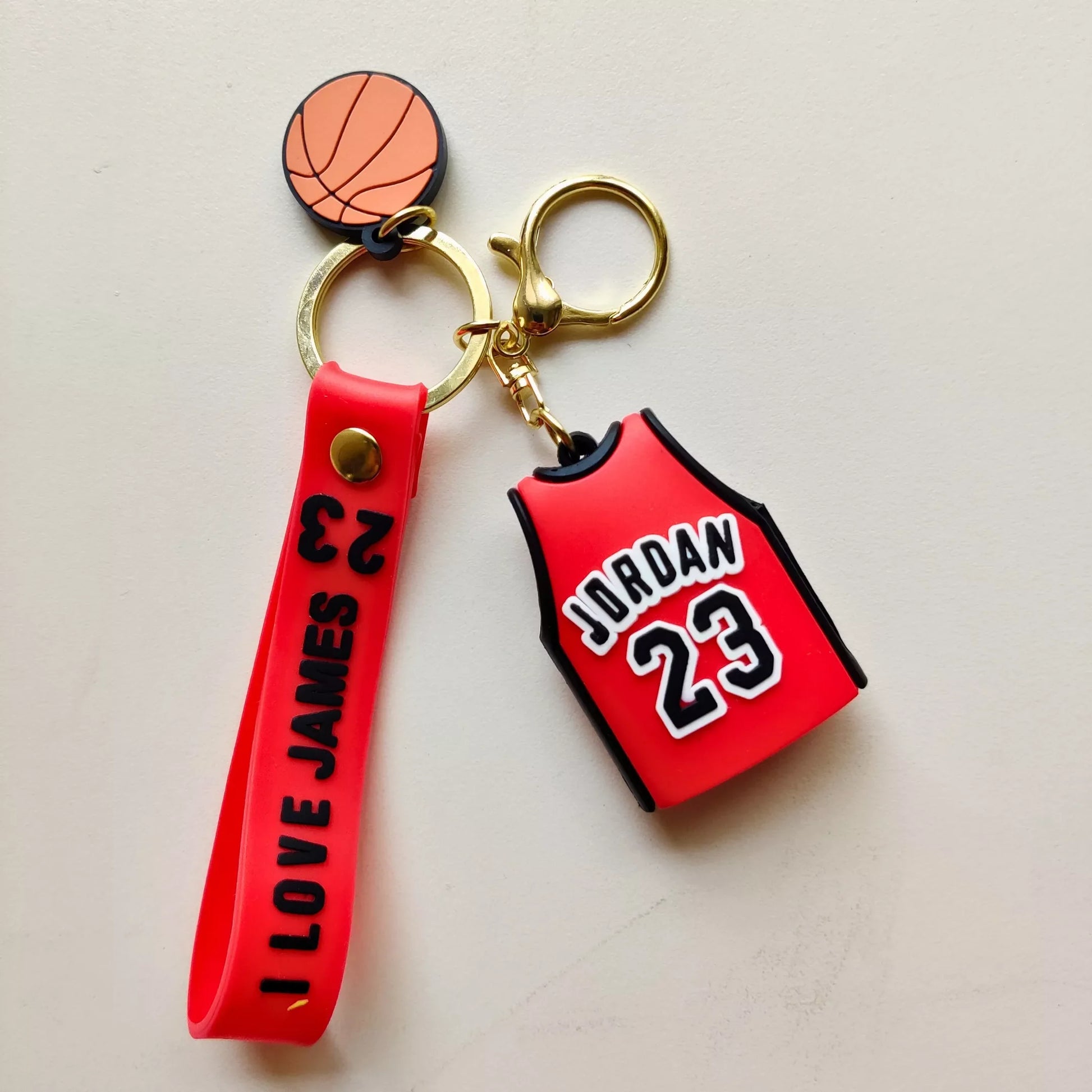 michael-jordan-jersey-keychain