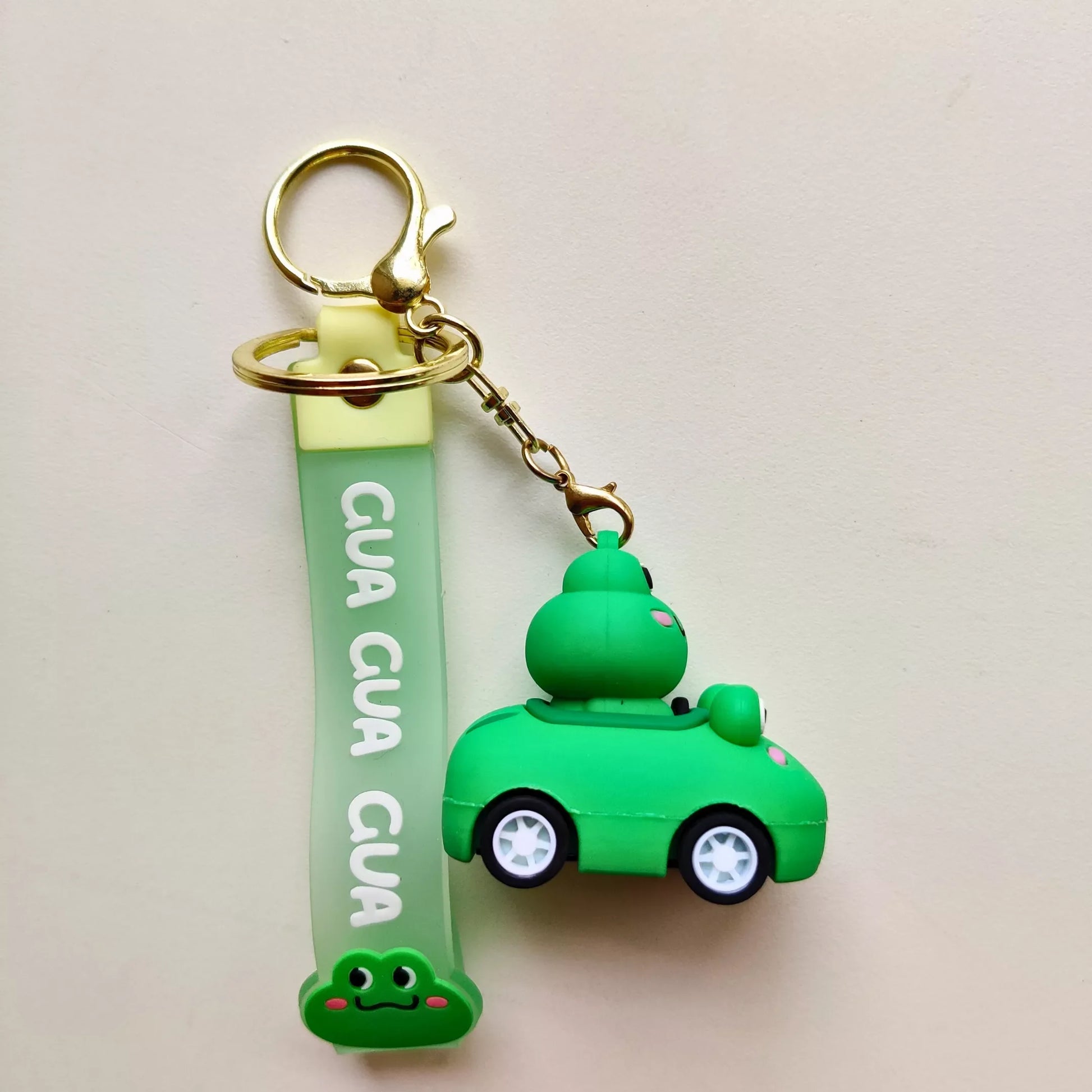 green-frog-on-bumper-car-keychain