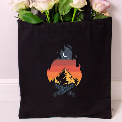 Cozy-Campfire-Mountain-Tote-Bag